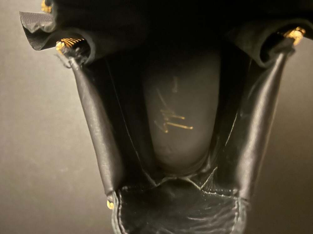 Giuseppe Zanotti Black Leather Gold Chain High Top Sneakers - Picture 7 of 7